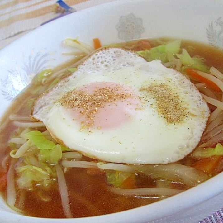 目玉焼きラーメン